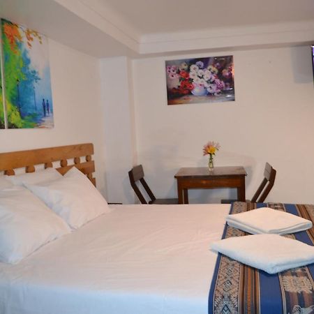 Fiesta Inn Ceniza Cuzco Esterno foto